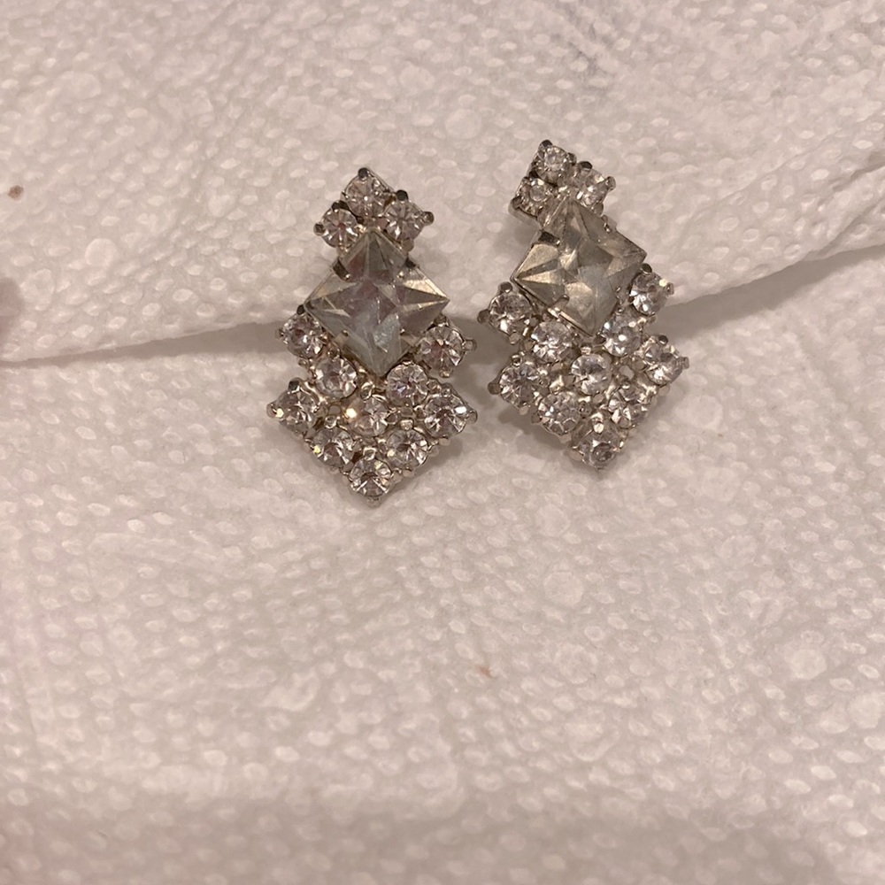 Vintage Rhinestone Screw-back Earrings- Art Deco